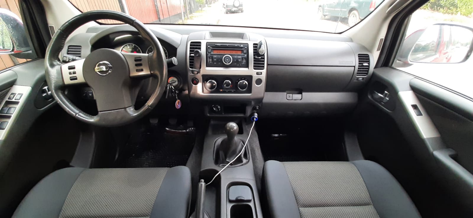Interior 8